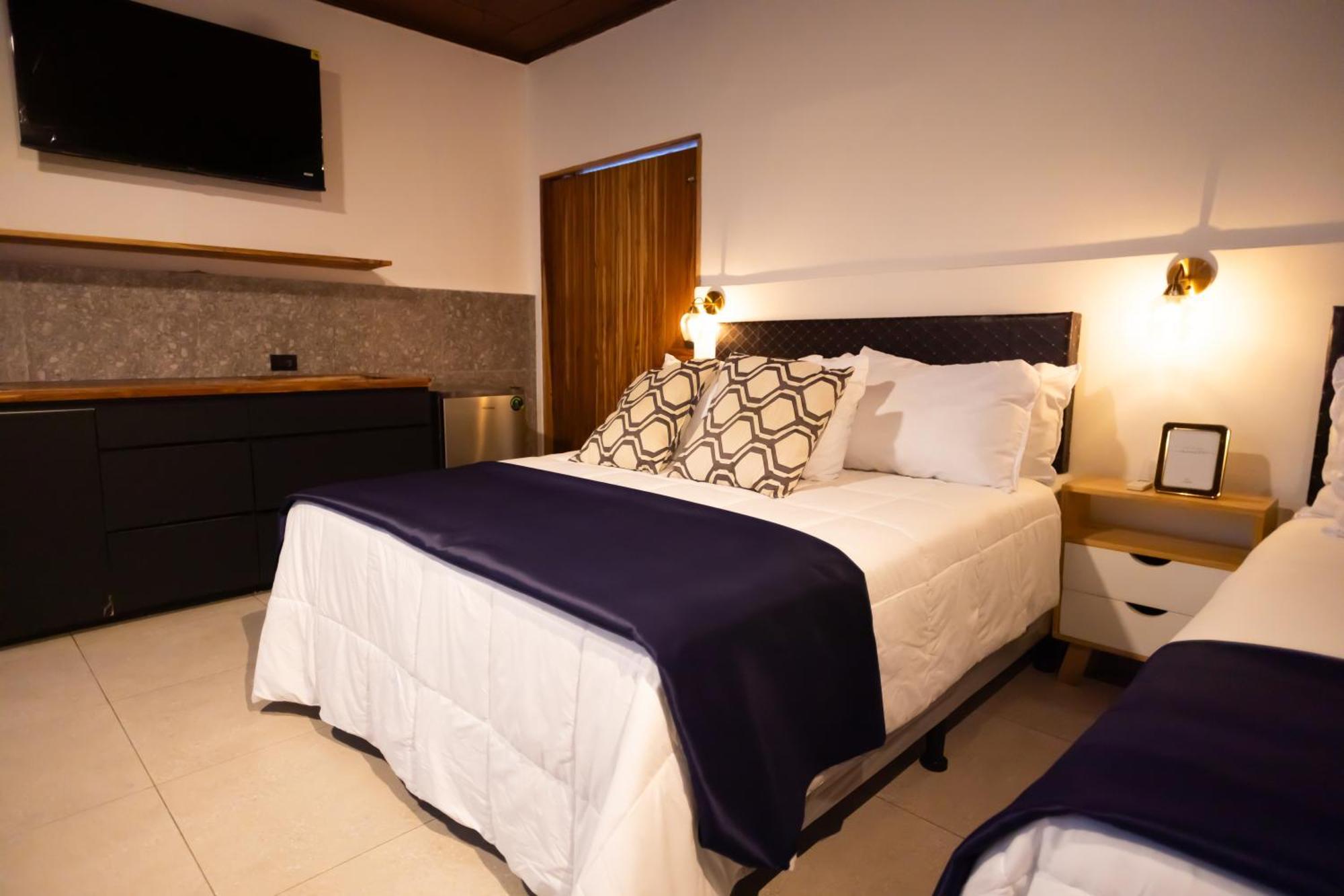 Via Porto Hotel ซานซัลวาดอร์ ภายนอก รูปภาพ