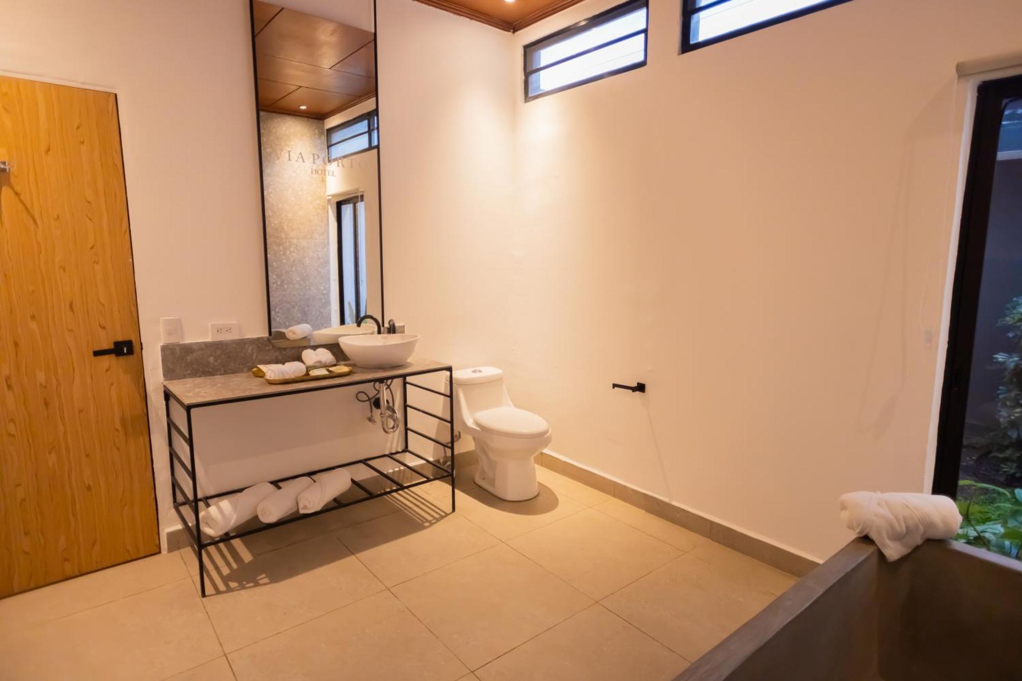 Via Porto Hotel ซานซัลวาดอร์ ภายนอก รูปภาพ